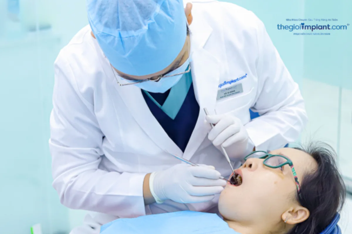 Trồng răng implant có đau không?