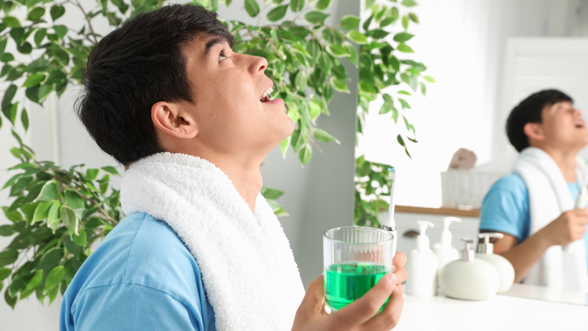implant người hút thuốc - hình 4